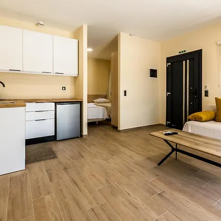 Shallow House Casa de Férias Lefkímmi