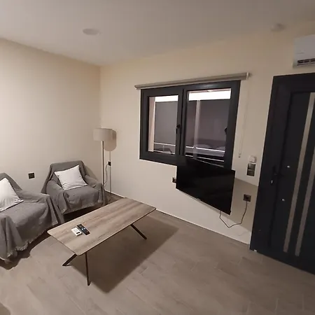 Shallow House *